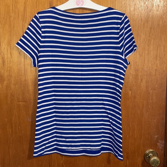 •TALBOTS•BLUE/WHITE STRIPED SHORT SLEEVE SEQUIN "FISH" TOP 🐠 SIZE MEDIUM EUC - Picture 2 of 5